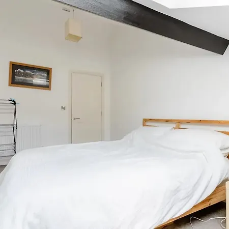 Modern With Terrace Бристоль