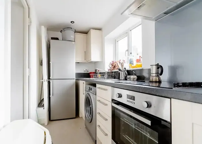 Modern With Terrace Апартаменты Бристоль