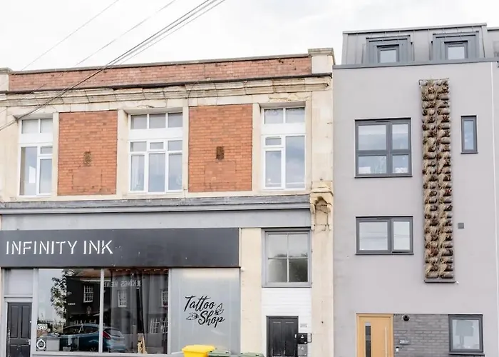 Modern With Terrace * Бристоль